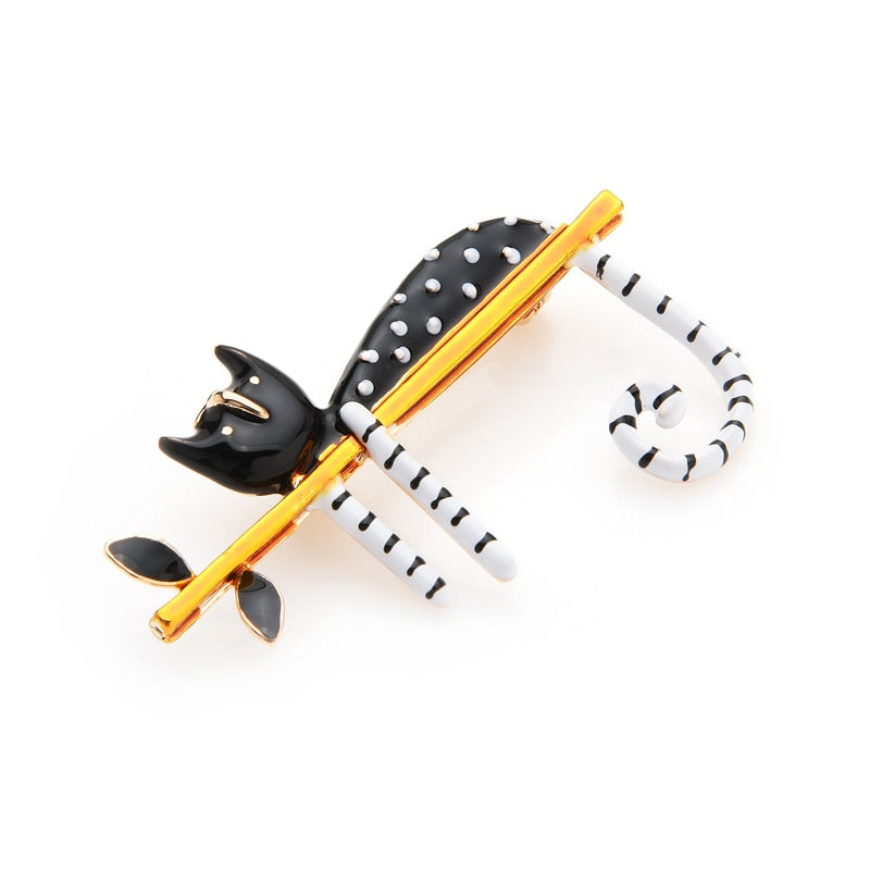 Black and White cat brooch - Black and White cat brooch