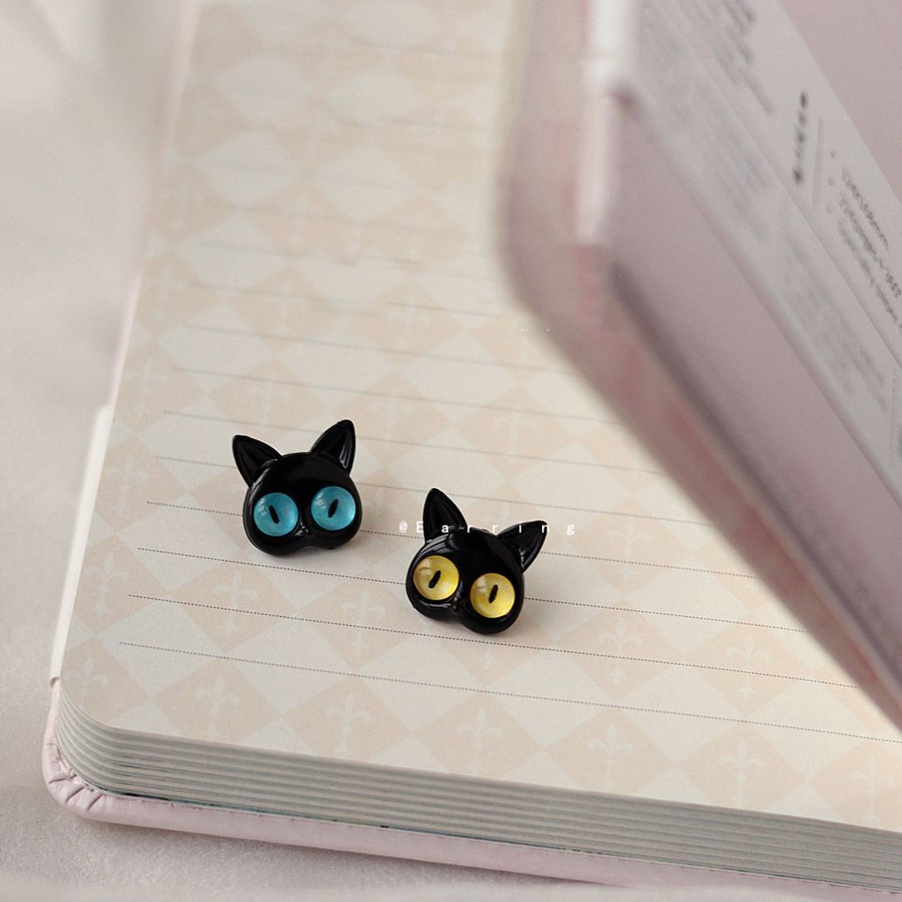 Black Cat Stud Earrings - Cat earrings