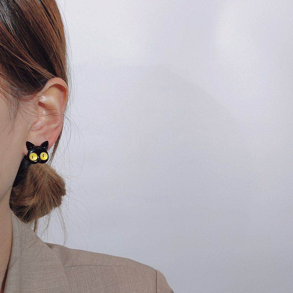 Black Cat Stud Earrings - Cat earrings