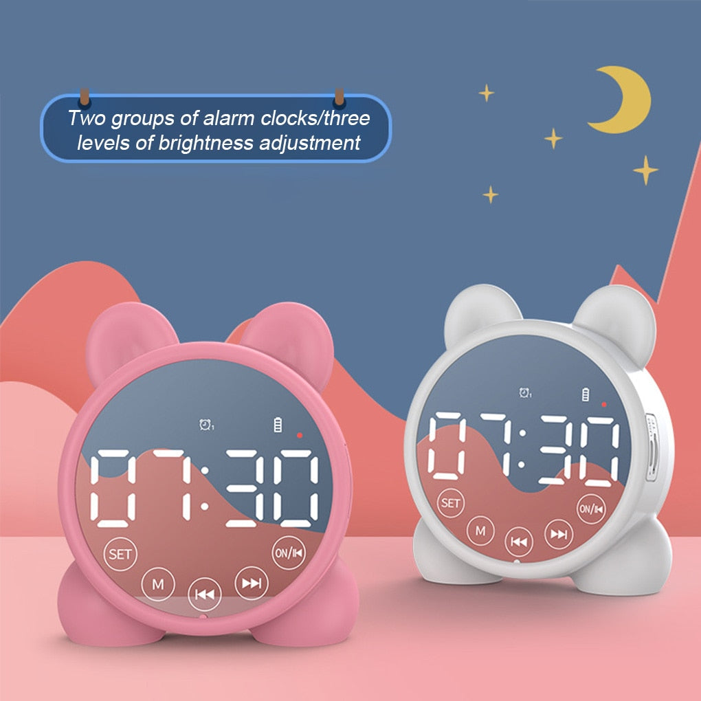 Bluetooth Cat Clock