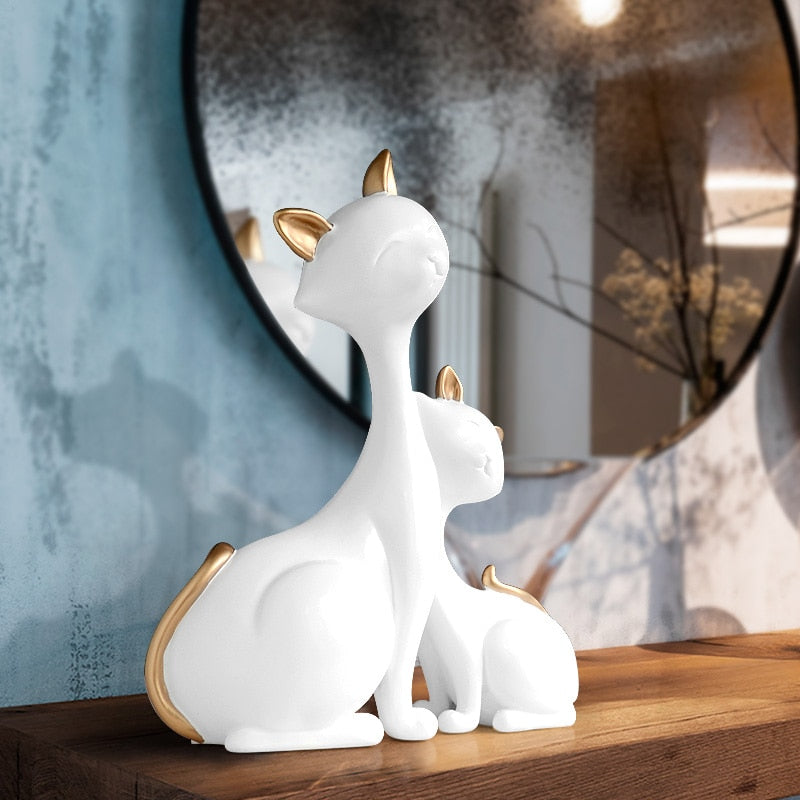 Cahaya Cat Statue