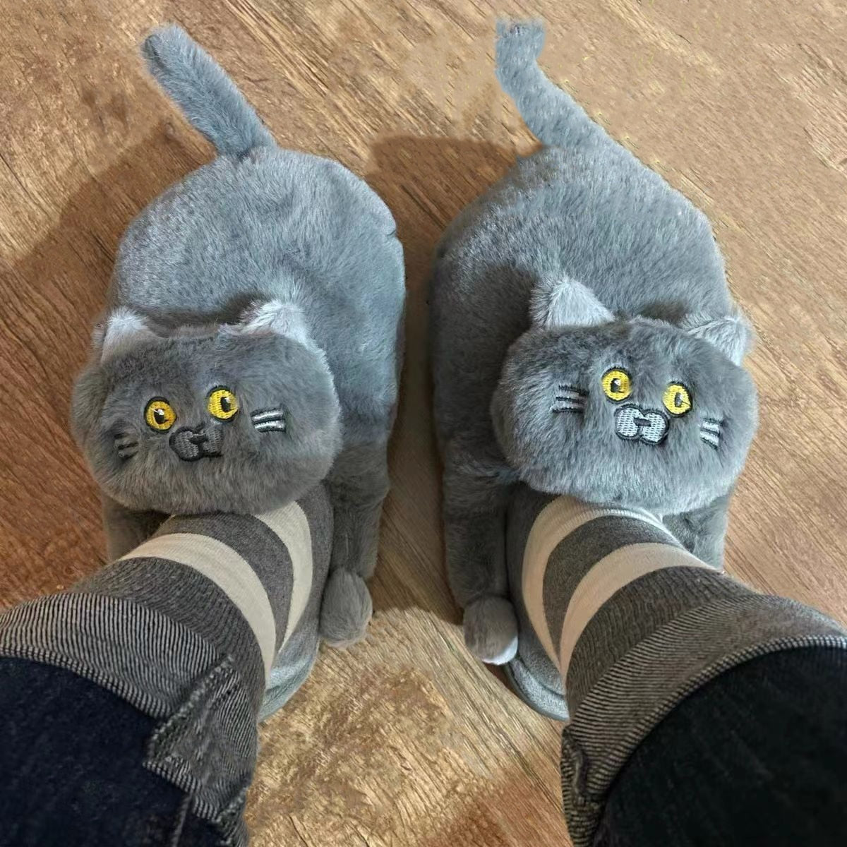 Cat Hug Slippers - Cat slippers