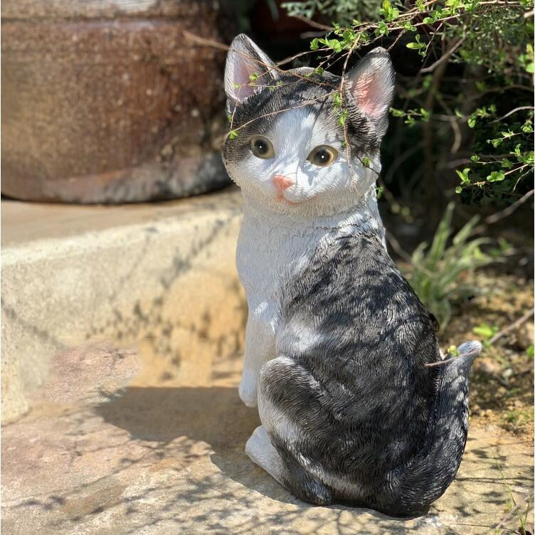 Cat Statue