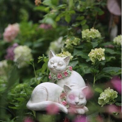 Cat Statues for the Garden