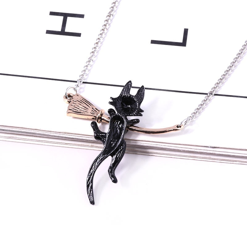 Coraline Cat Necklace - Cat necklace