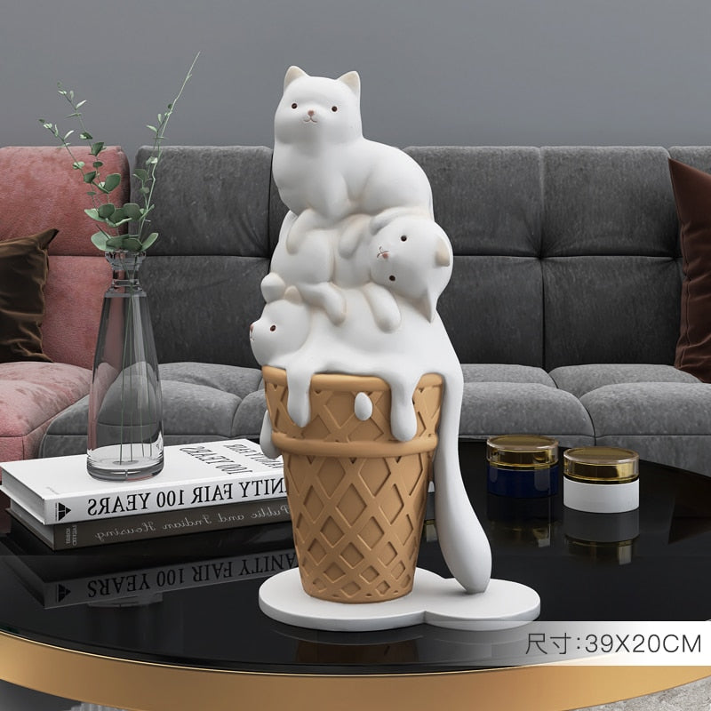 Cute Cat Statue
