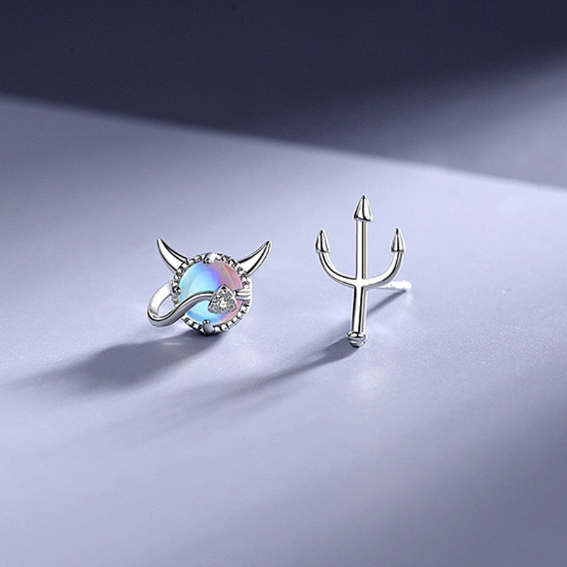 Devil Cat Earrings - Cat earrings