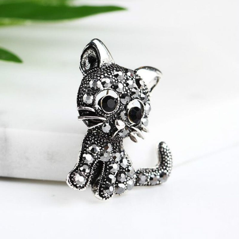 Diamond cat Brooch - Diamond cat Brooch