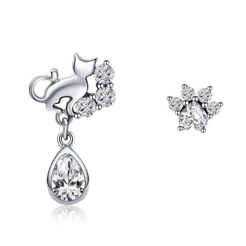 Elegant Cat Diamond Earrings - Cat earrings