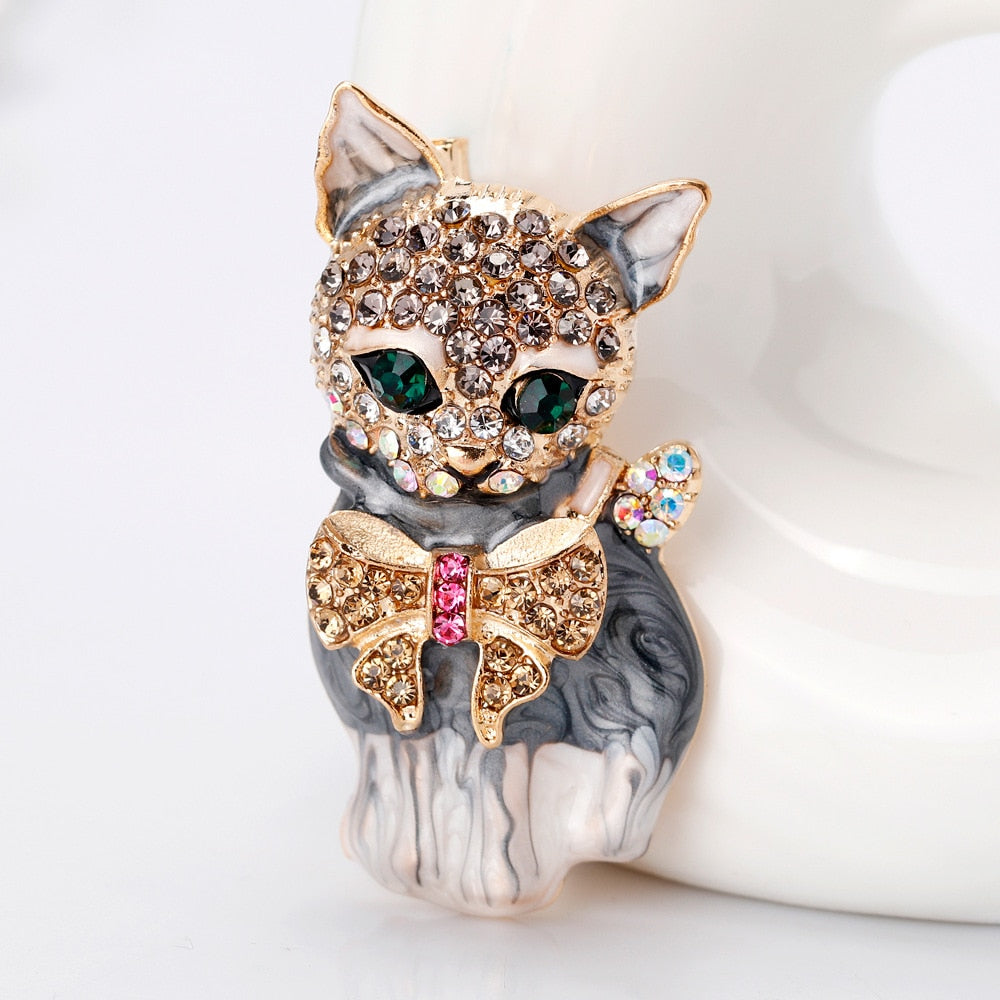 Gold cat brooch - Gold cat brooch