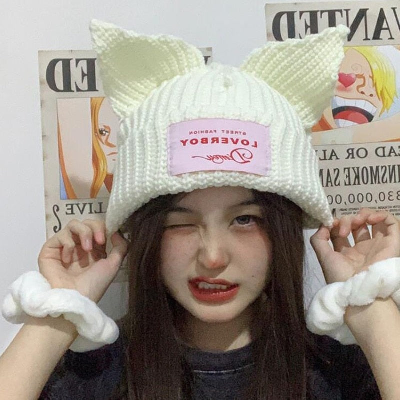 Loverboy cat Beanie - Cat beanie