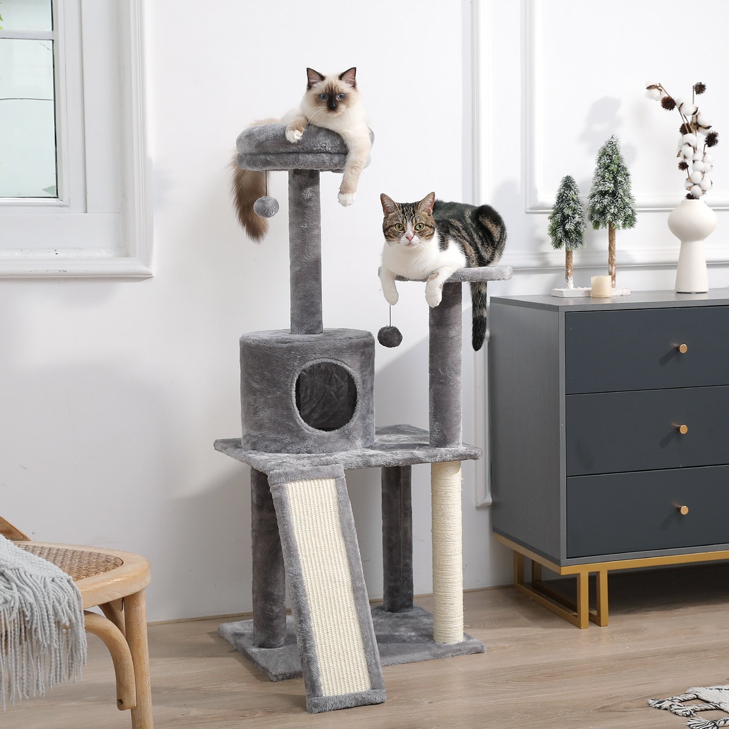 Luxury Cat Scratching Post - Cat scratching post
