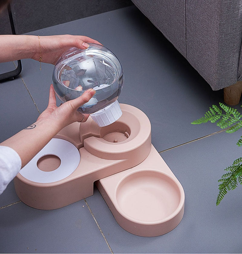 Outdoor Cat Food Dispenser - Cat Food Dispenser