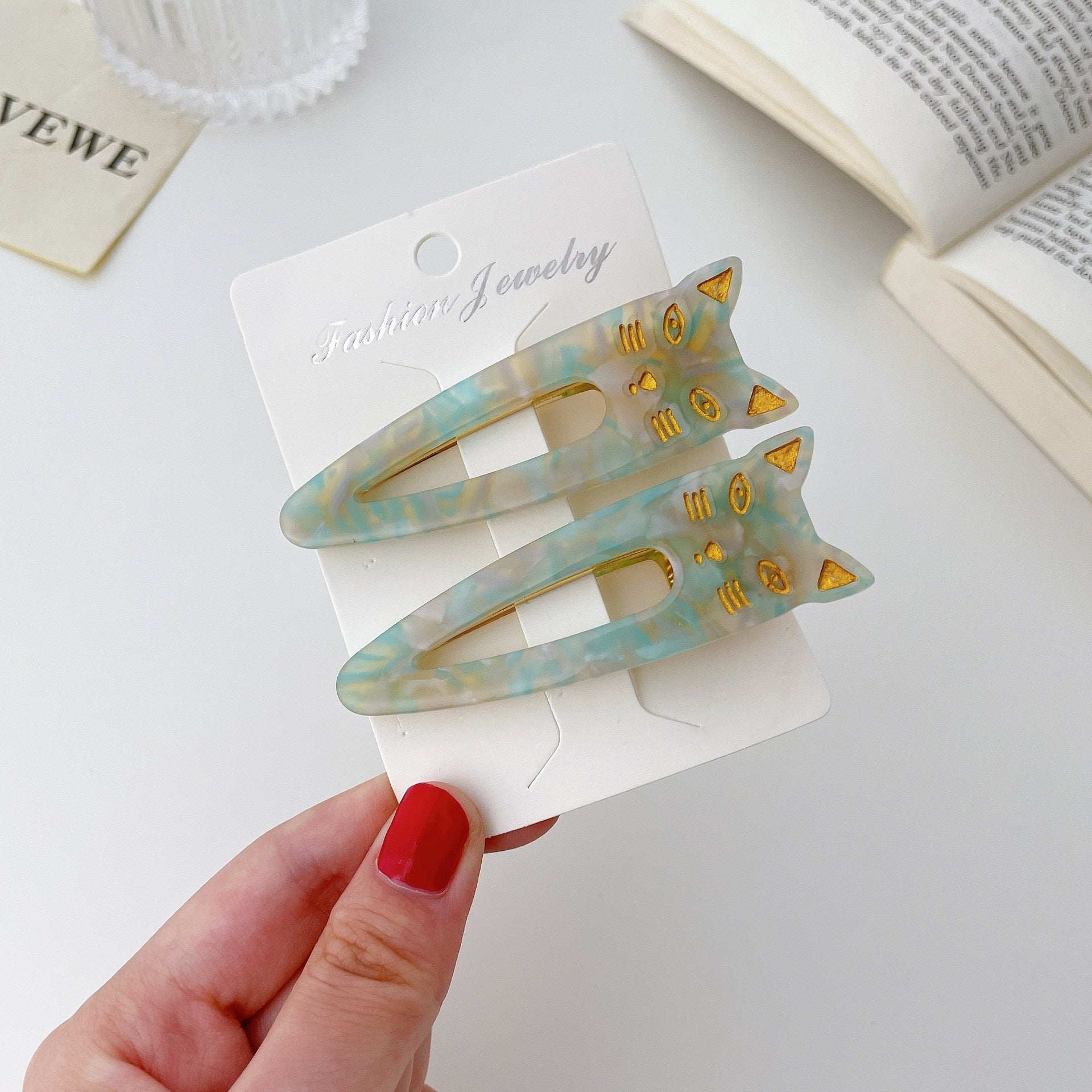 Pretty Cat Hair Clip - Green - Cat hair clips