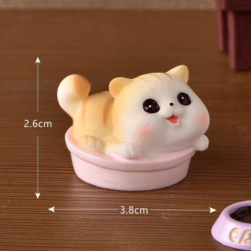 Resin Cat Figurines - 1 / China