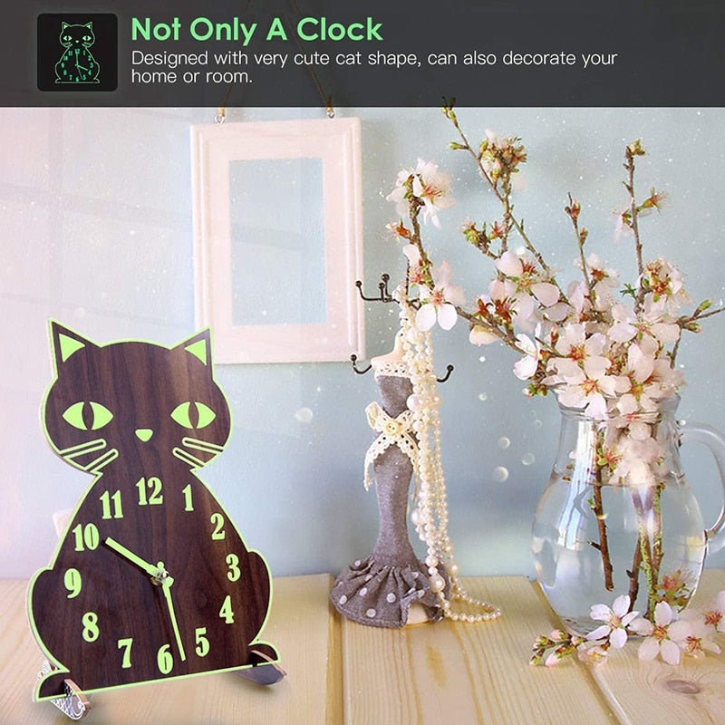 Retro Cat Clock