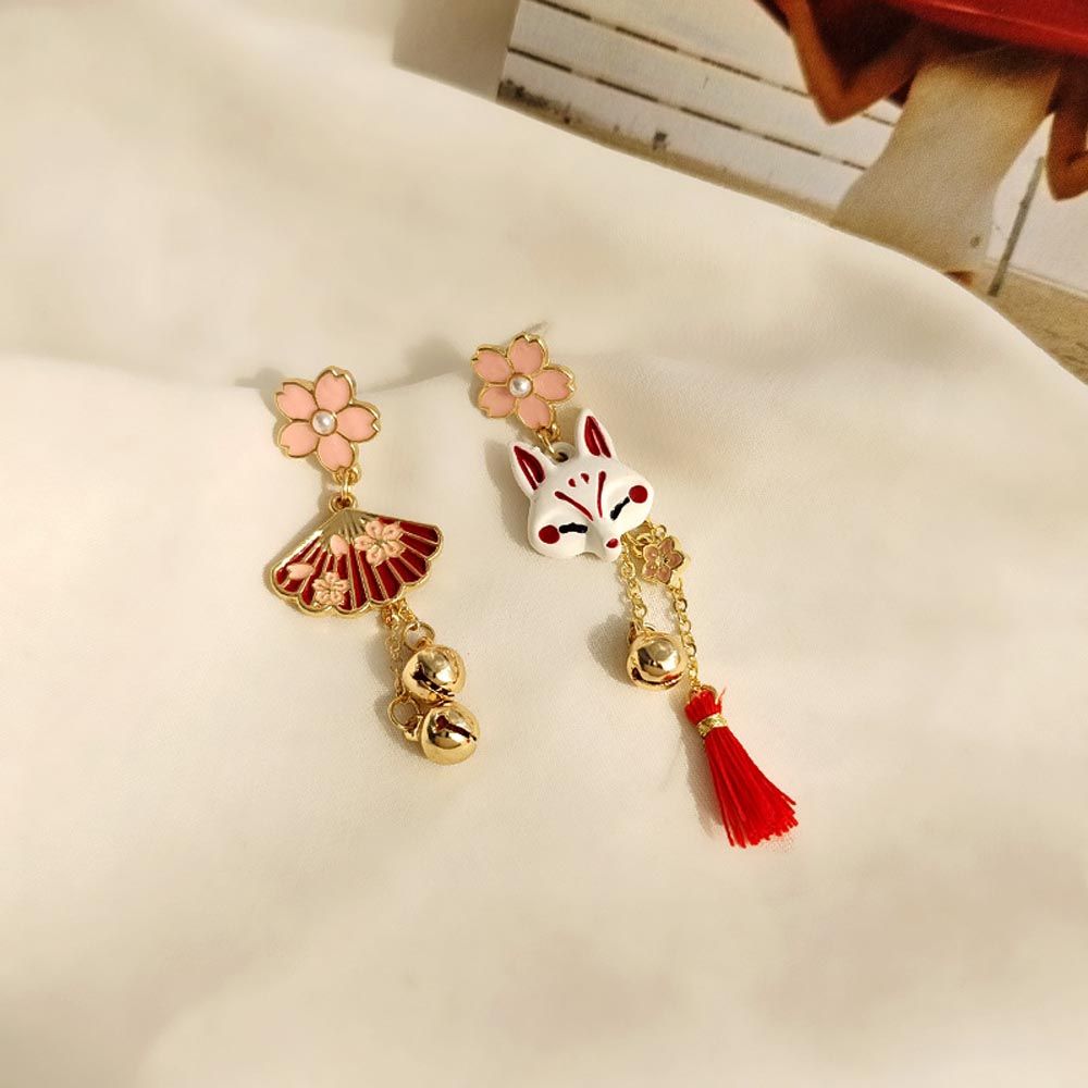 Sakura Japanese Cat Earrings - Cat earrings