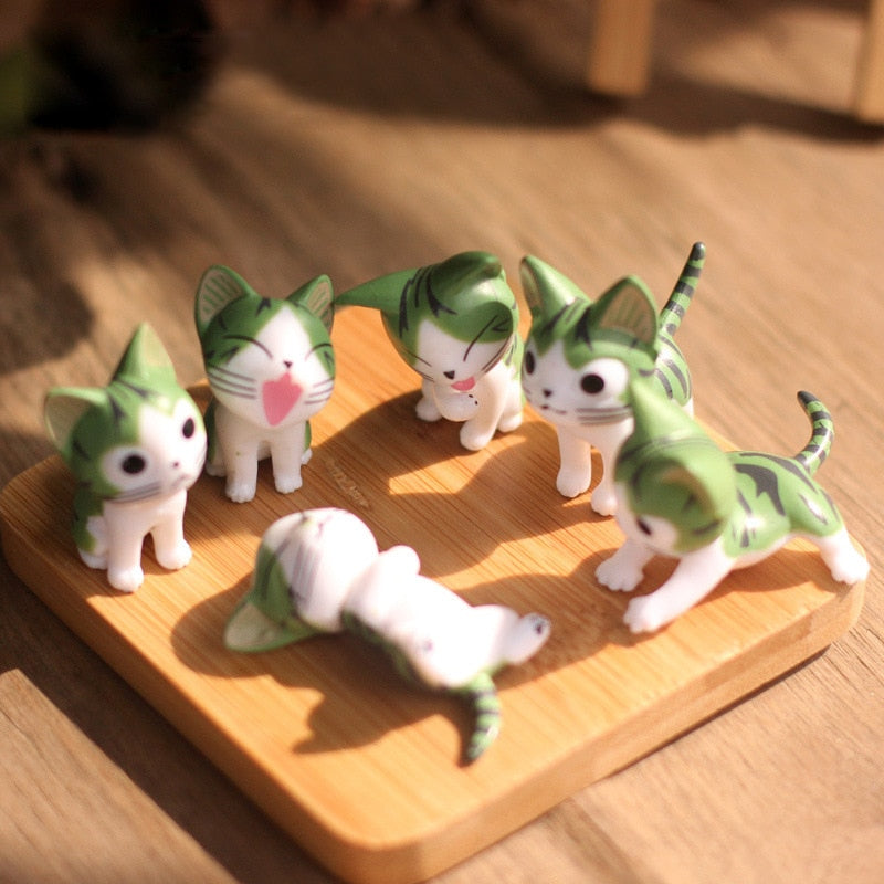 Small Cat Figurines - Green Random / China