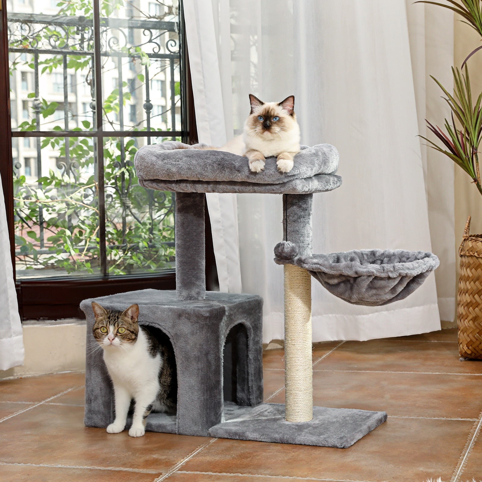 Small Nest Cat Tree