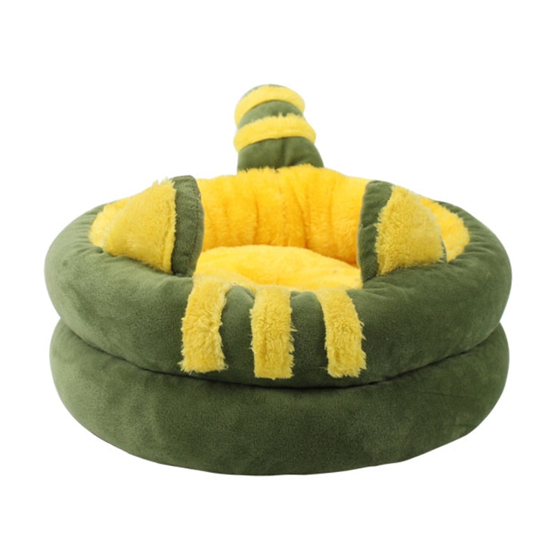 Squishmallow Cat Bed - Green / 34x34x13cm