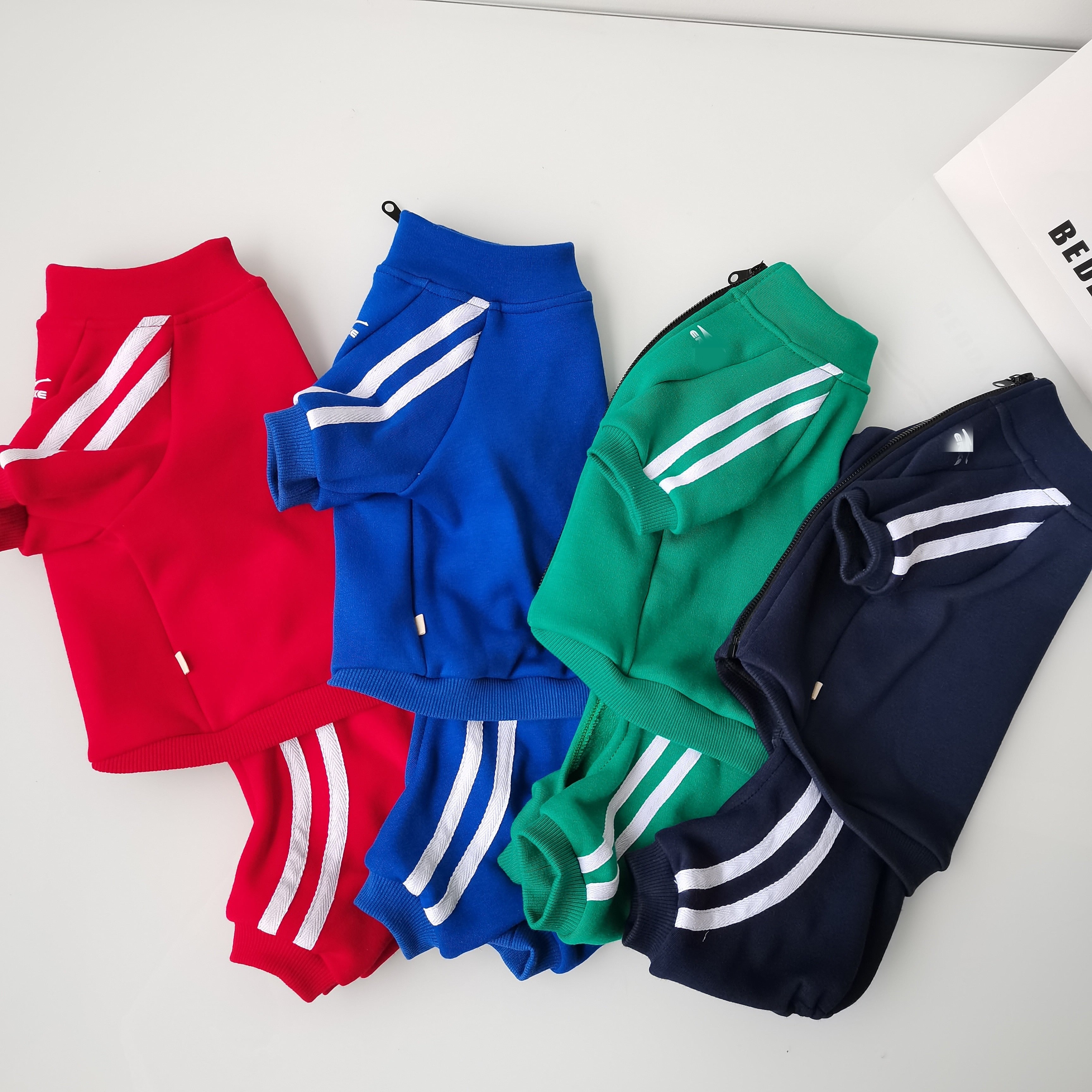 Tracksuit Clothes for Cats - Clothes for cats