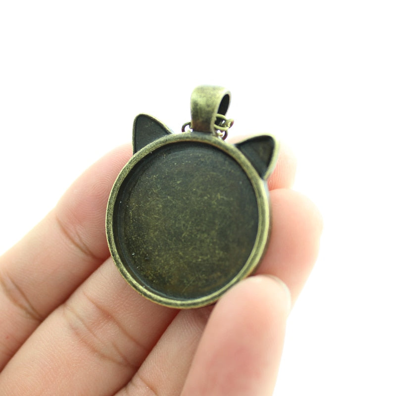 Tuxedo Cat Necklace - Cat necklace