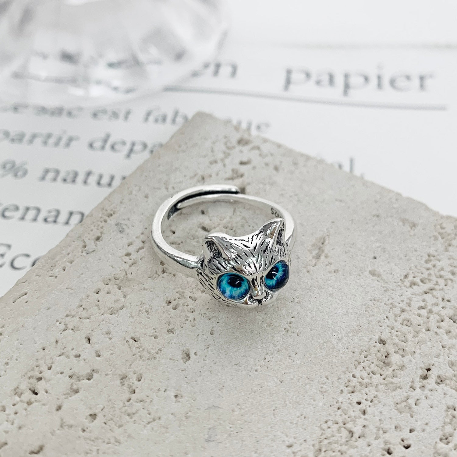 Vintage Cats Eye Ring - cat rings