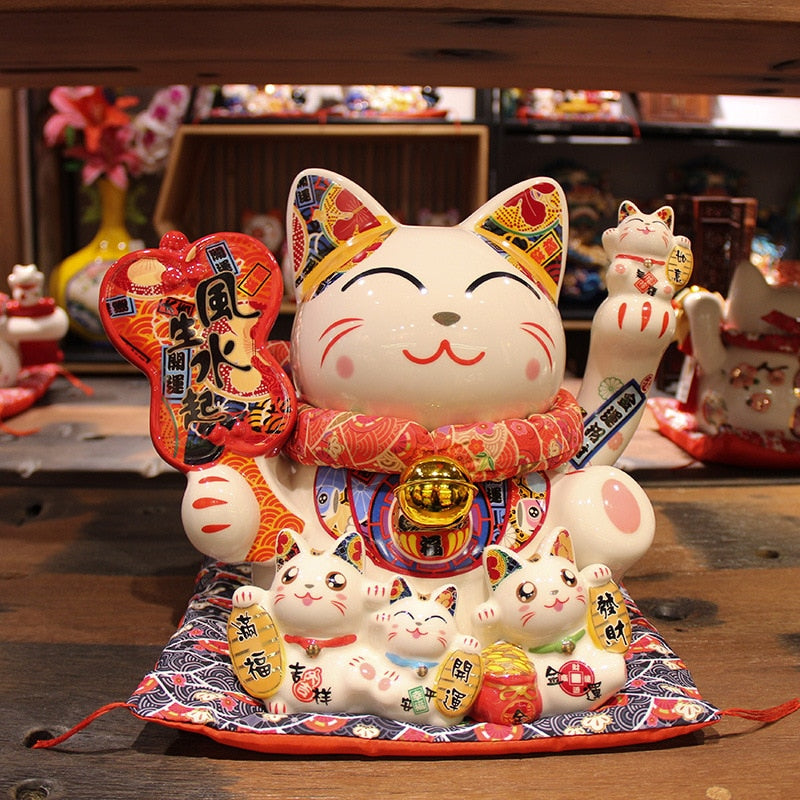 Waving Cat Statue - 25x17x20.5cm