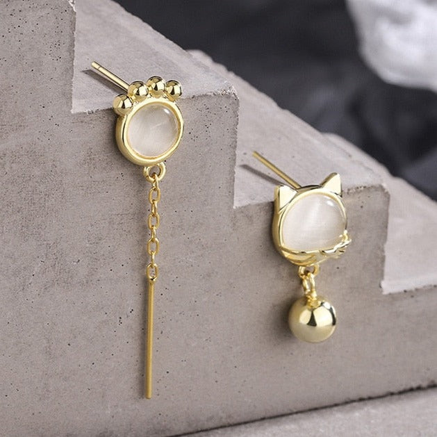 White Cat Eye Earrings - Cat earrings