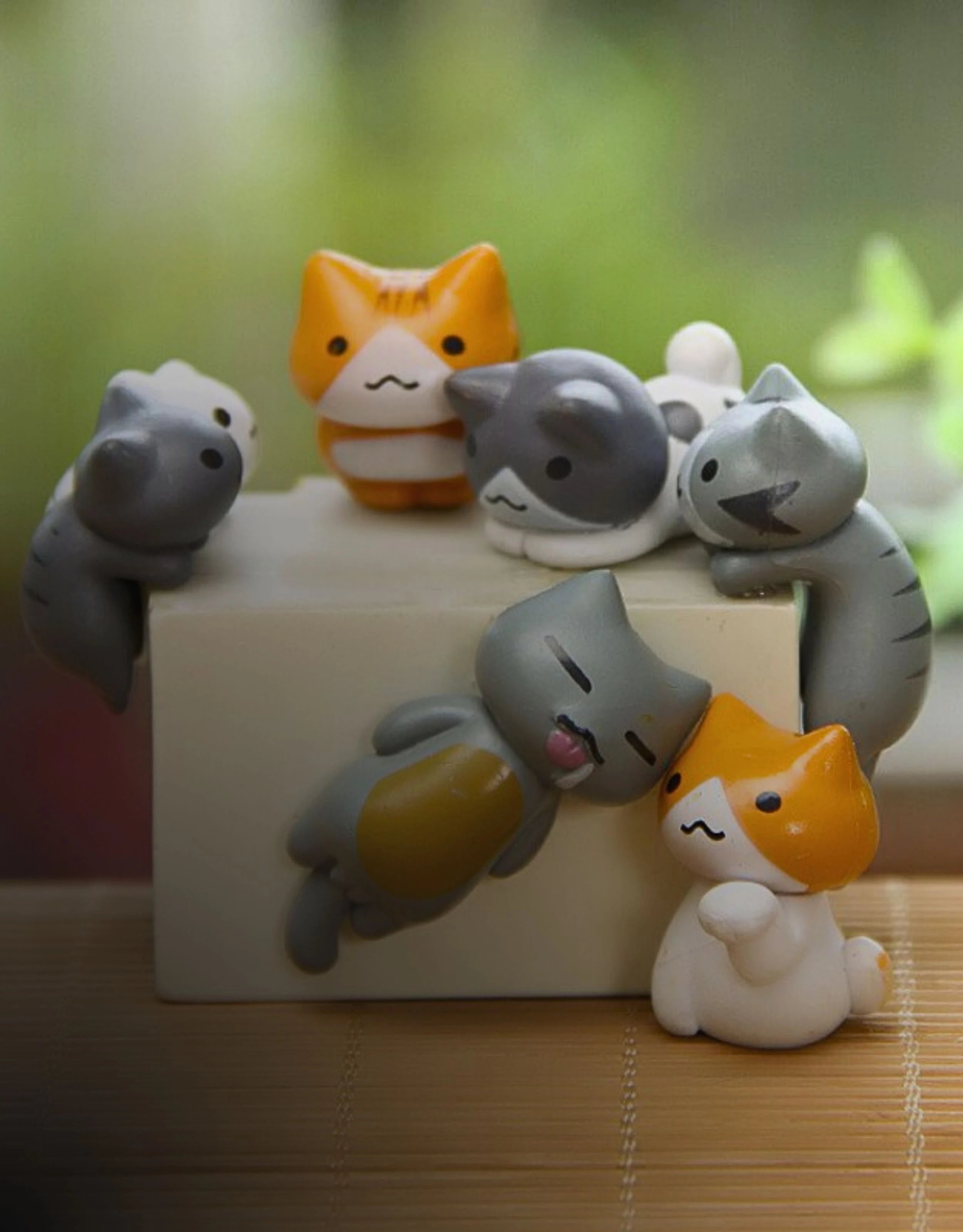 cat-figurines