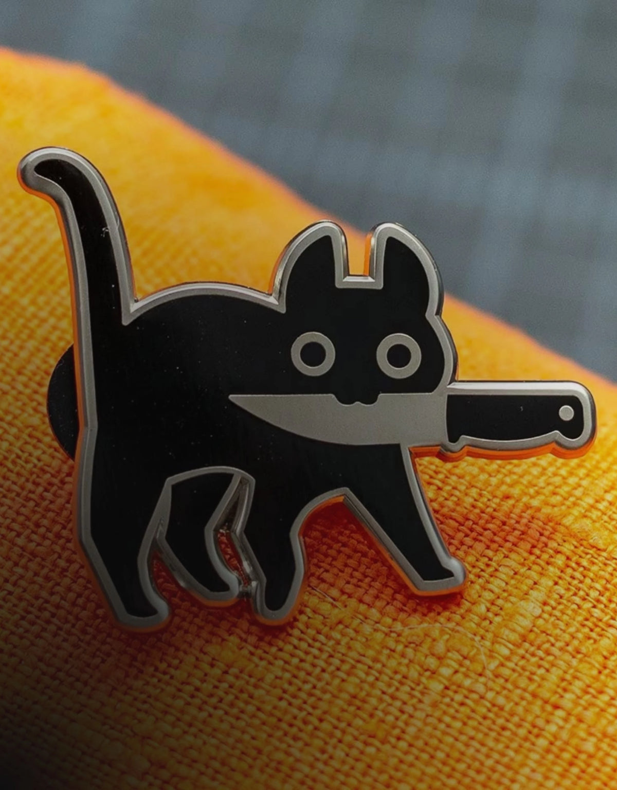 Cat-enamel-Pins