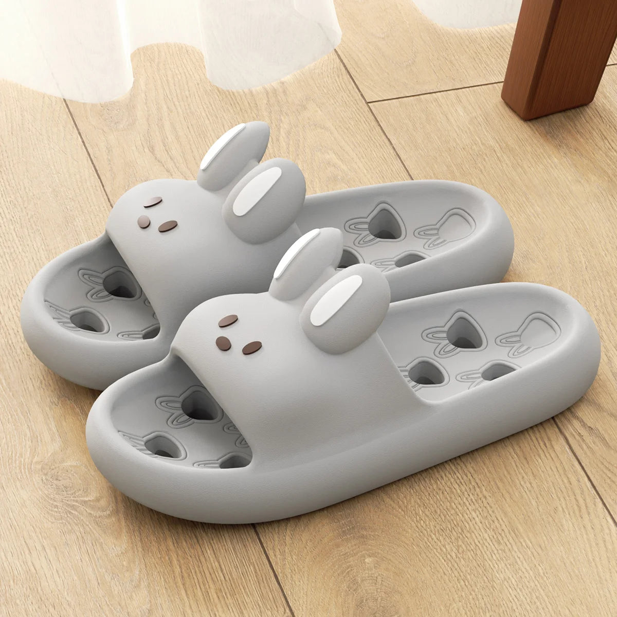 Cartoon Bathroom Slides with Drainage Holes, Quick-Dry EVA