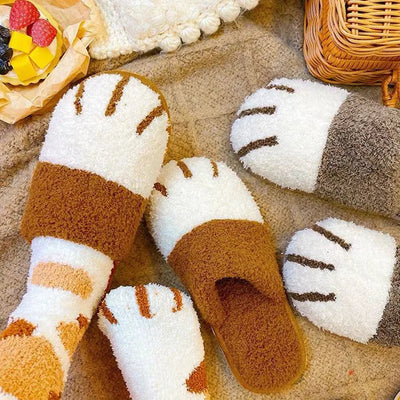 Cat Paw Slippers for Women, Plush-Lined EVA Platform House Shoes