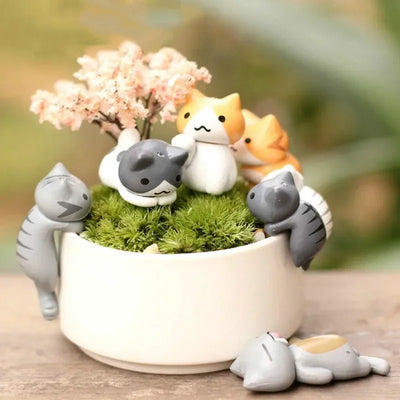 Lucky Cat Miniatures Set of 6, Mini Maneki Neko for Bonsai