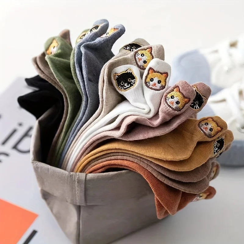 Embroidered Cat Ankle Socks for Women, Cute Mismatched AB Design