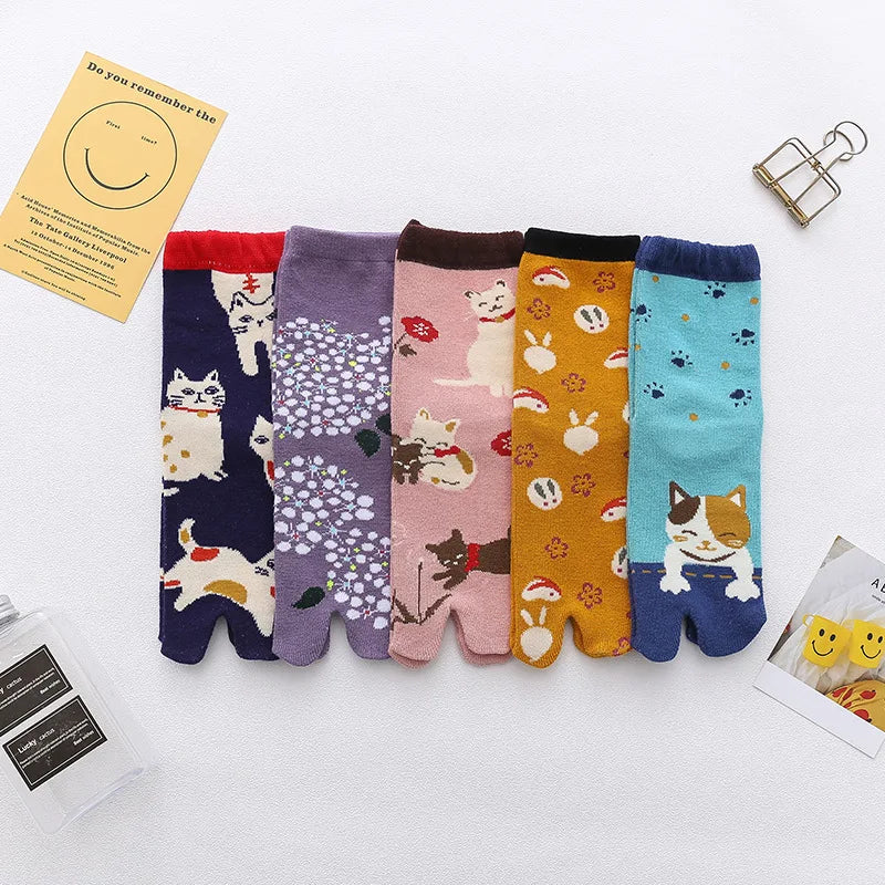 Cute Cat Tabi Socks 5 Pack, Two-Toe Socks for Flip-Flops