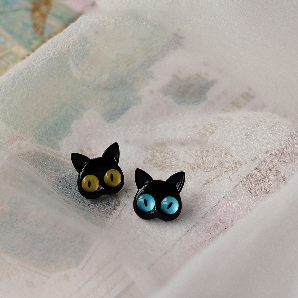 Black Cat Stud Earrings - Cat earrings