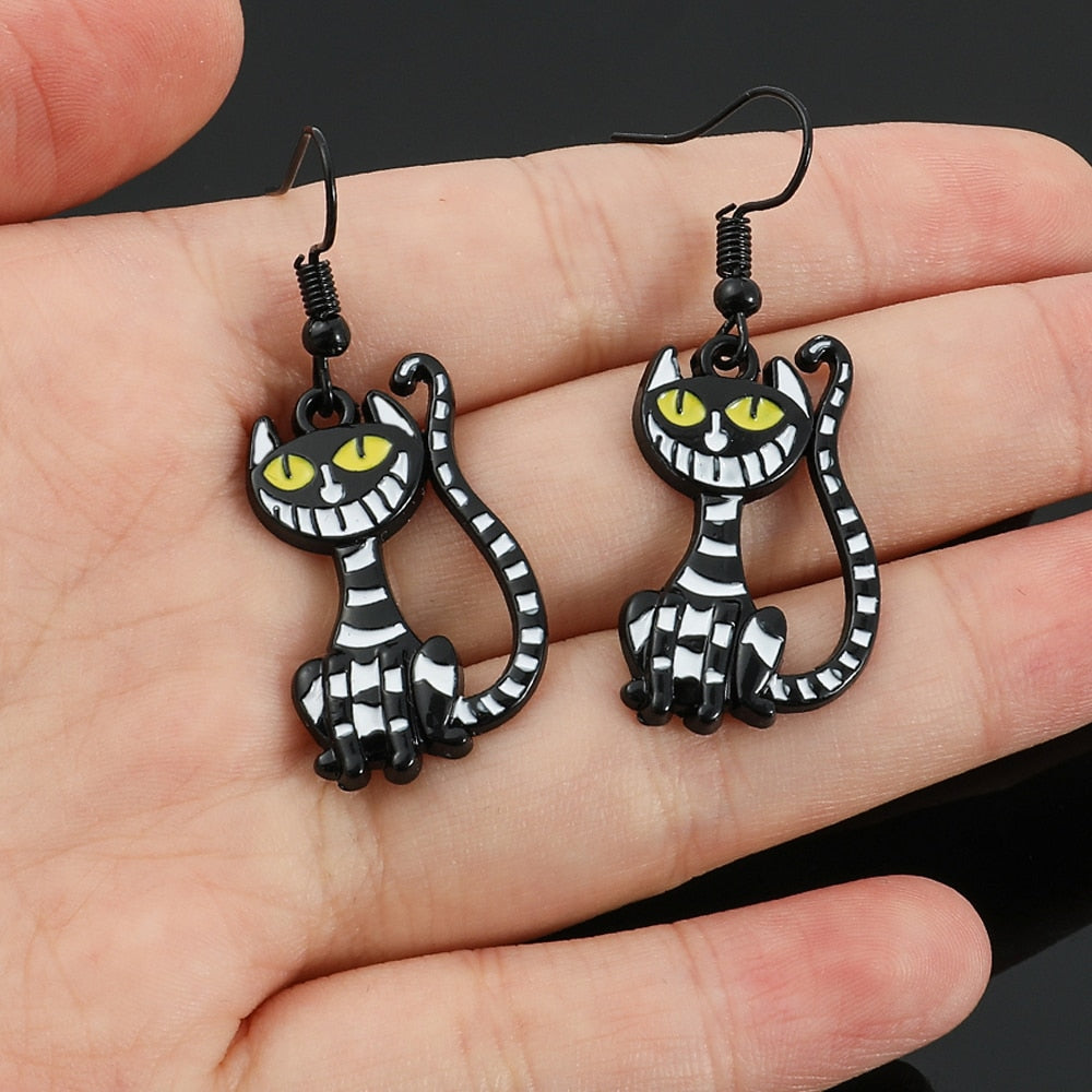 Black Cheshire Cat Earrings - Cat earrings
