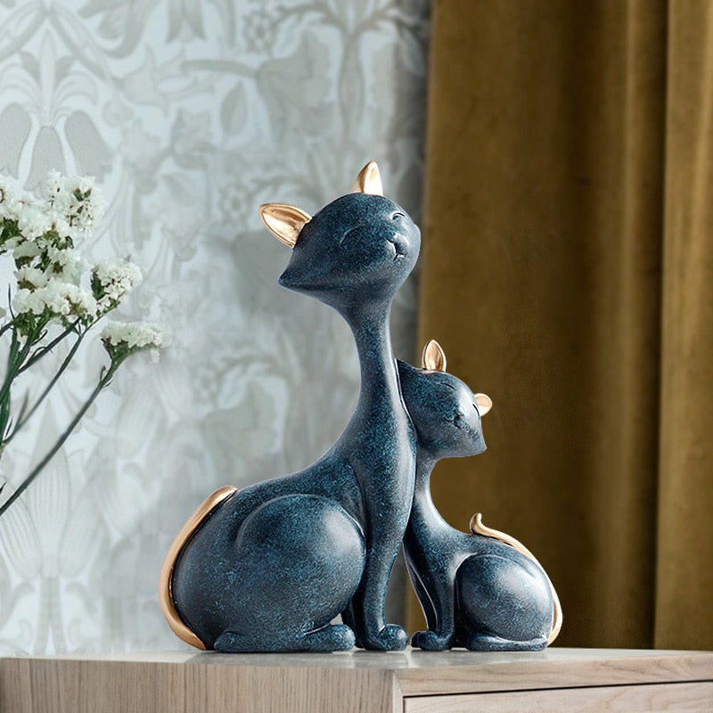 Cahaya Cat Statue