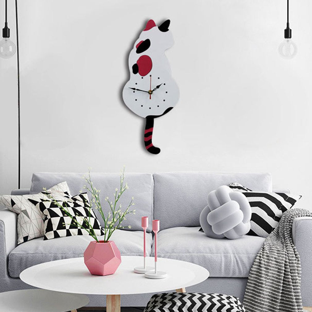 Cat Clock with Moving Tail