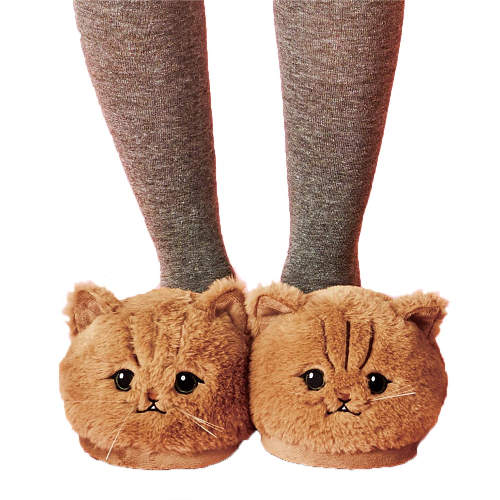 Cat Squishmallow Slippers - Round Eyes / 4-6 - Cat slippers