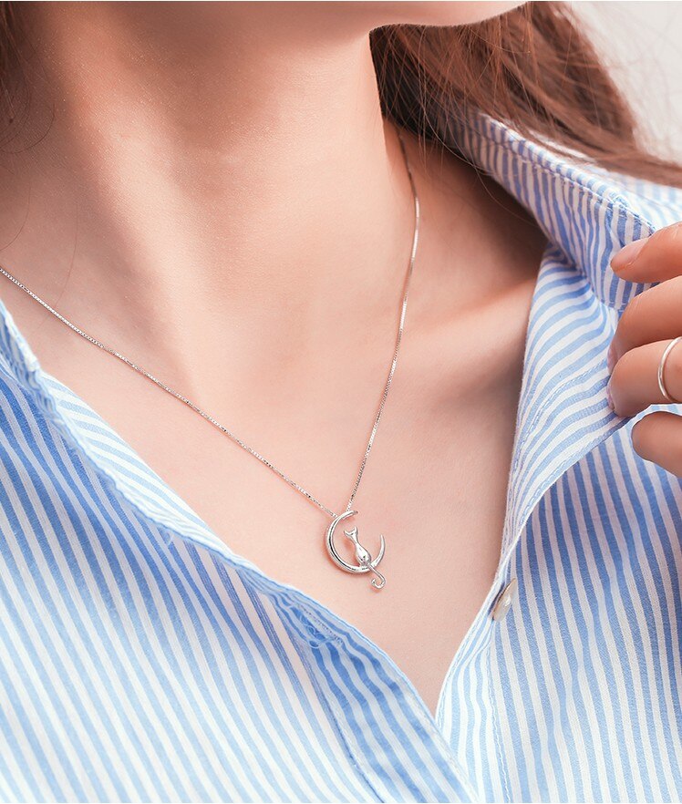 Cat Tail Moon Necklace - Cat necklace