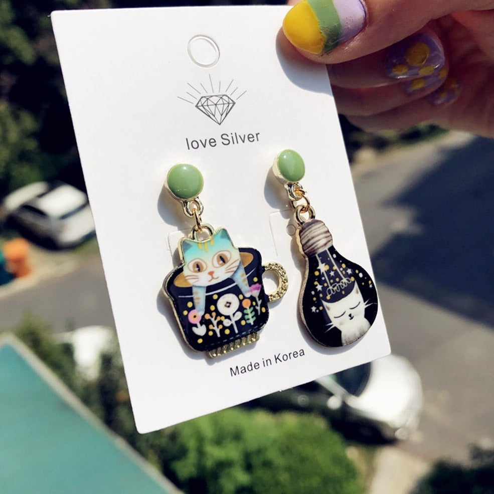 Enamel Cat Earrings - Black - Cat earrings