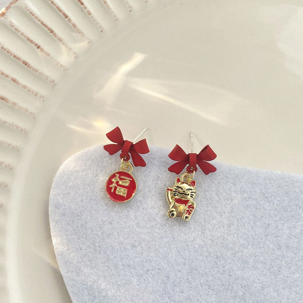 Lucky Cat Earrings - Cat earrings
