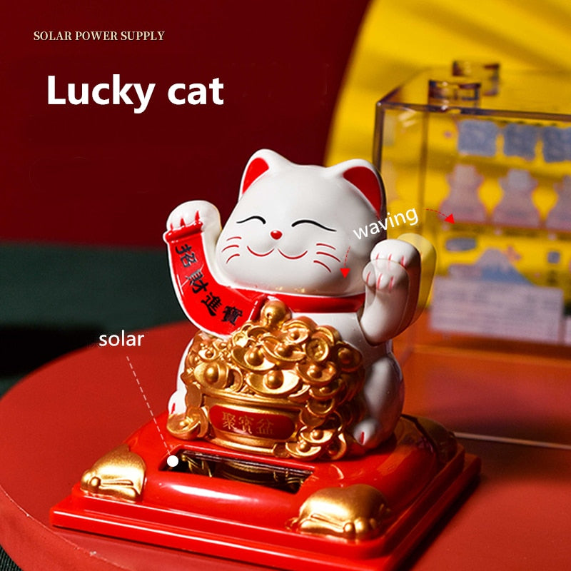 Lucky Cat Statue