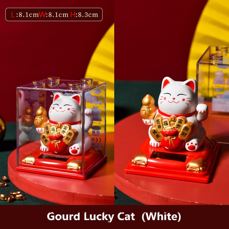 Lucky Cat Statue - Gold