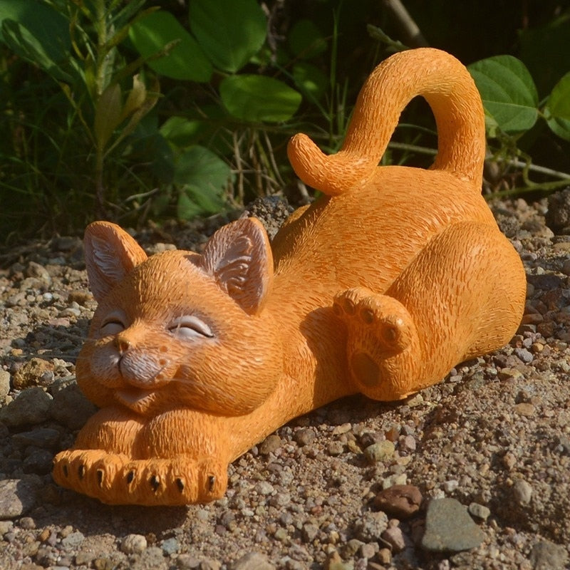 Resin Cat Statue