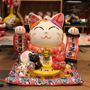Waving Cat Statue - 27x21x25cm